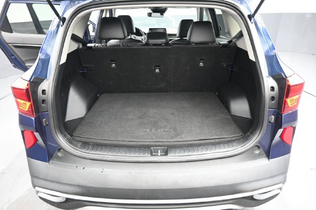 Used 2021 Kia Seltos EX AWD/4WD image 22