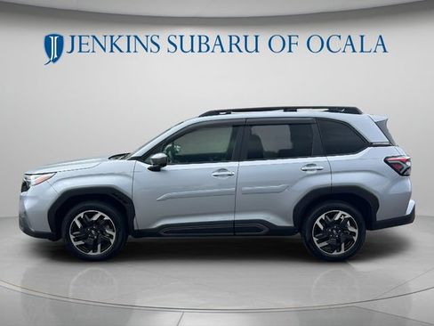 Used 2025 Subaru Forester Limited AWD/4WD image 6