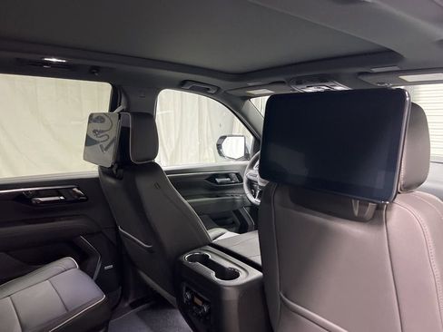 New 2026 Chevrolet Tahoe Premier RWD image 18