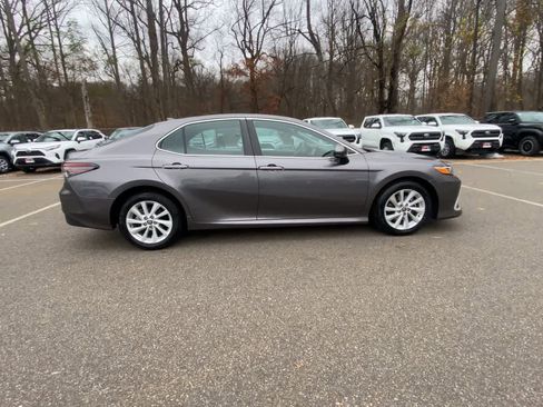 Used 2023 Toyota Camry LE image 16