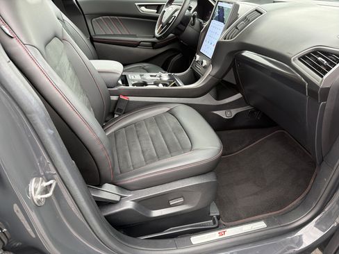 Used 2021 Ford Edge ST-Line image 23
