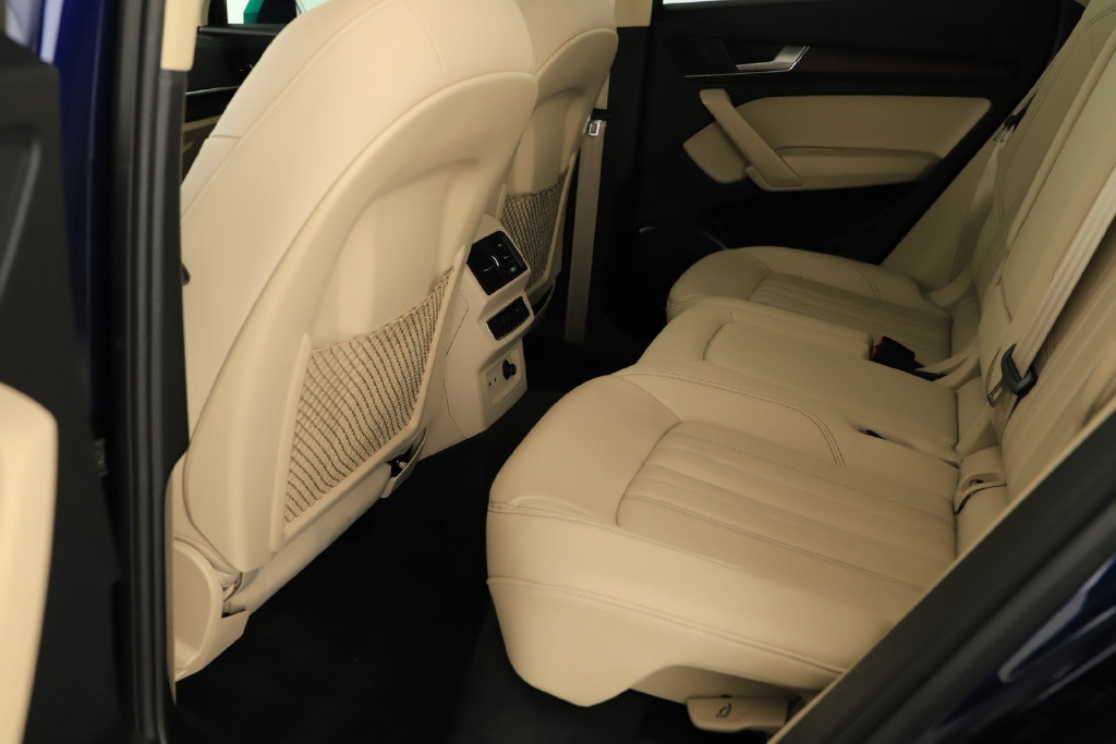 Certified 2023 Audi Q5 2.0T Premium w/ Convenience Package AWD/4WD image 28