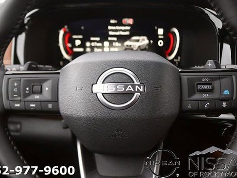 New 2026 Nissan Pathfinder Platinum image 19