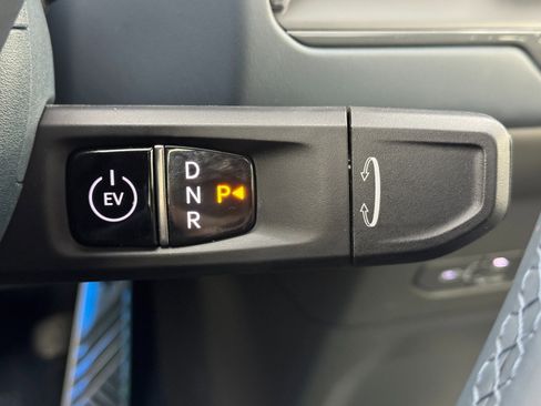 Used 2024 Kia EV9 GT-Line image 24