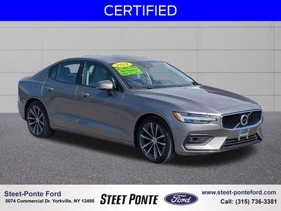 Used 2021 Volvo S60 T6 Momentum w/ Premium Package