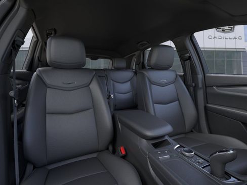 New 2026 Cadillac XT5 Luxury w/ LPO, Floor Liner Package AWD/4WD image 16