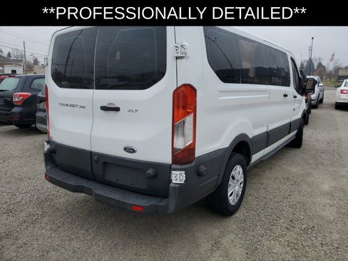 Used 2016 Ford Transit 350 XLT image 4