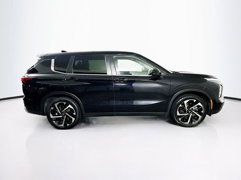 Used 2024 Mitsubishi Outlander SE FWD image 10