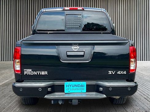 Used 2020 Nissan Frontier SV AWD/4WD image 5