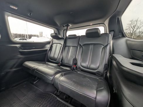 Used 2024 Jeep Wagoneer Series III image 17