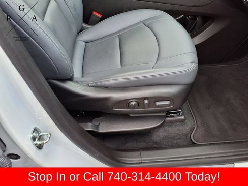Used 2023 Buick Enclave Essence w/ Experience Buick Package AWD/4WD image 10