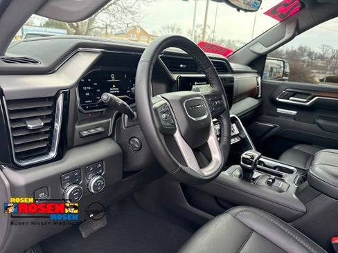 Used 2025 GMC Sierra 1500 Denali w/ Denali Reserve Package AWD/4WD image 16