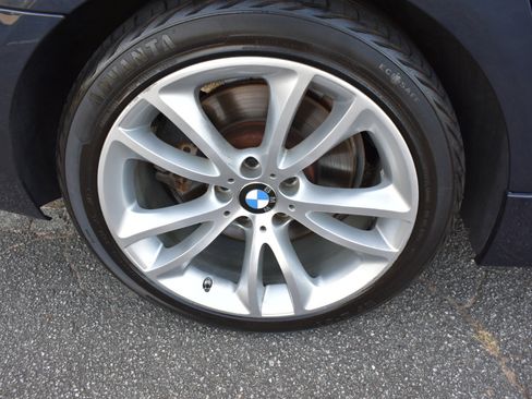 Used 2015 BMW 550i Sedan image 39