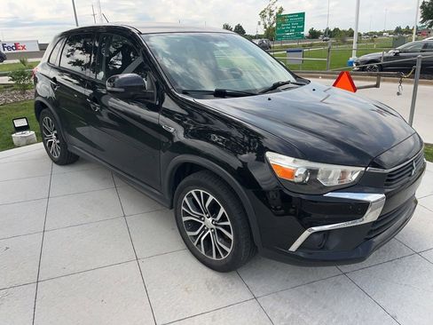 Used 2016 Mitsubishi Outlander Sport ES AWD/4WD image 2