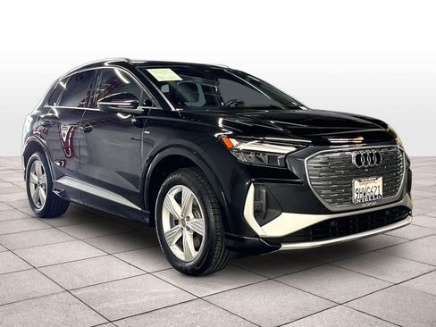 Used 2023 Audi Q4 e-tron Premium w/ Convenience Package AWD/4WD image 2
