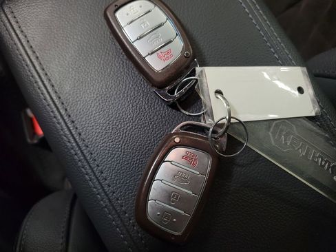 Used 2016 Hyundai Sonata Sport w/ Option Group 02 image 16