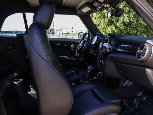 Used 2017 MINI Cooper S FWD image 27