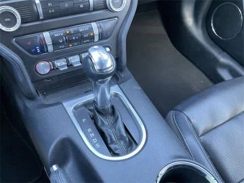 Used 2022 Ford Mustang Premium image 23