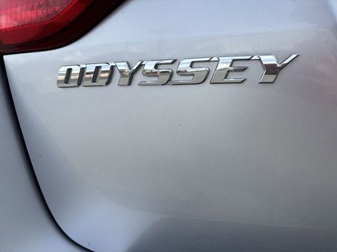 Used 2011 Honda Odyssey Touring image 11