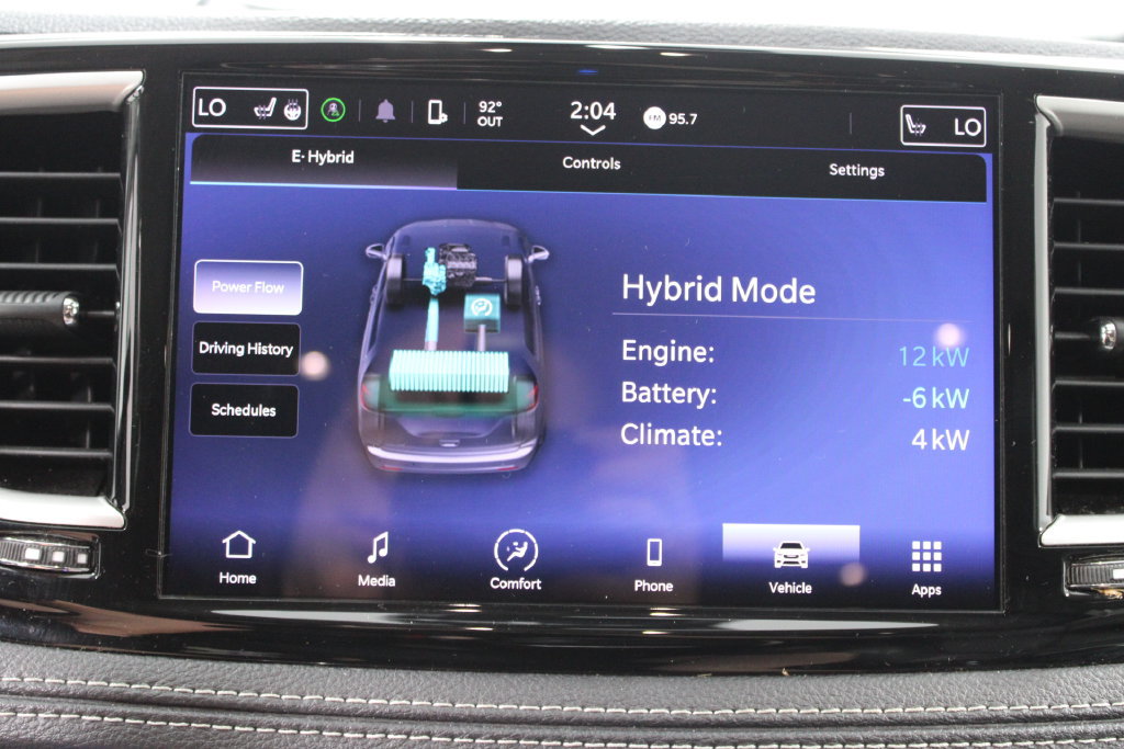 Used 2023 Chrysler Pacifica Touring-L FWD image 41