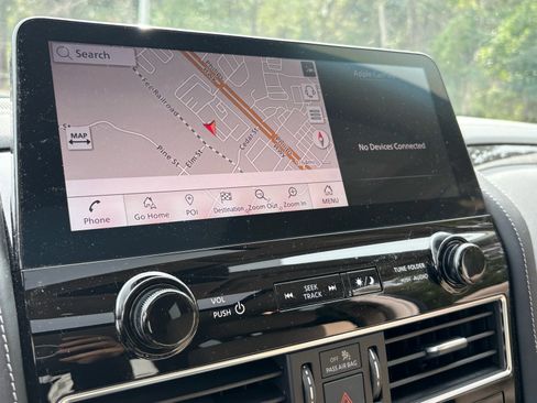 Used 2023 Nissan Armada Platinum w/ Captain's Chairs Package image 7