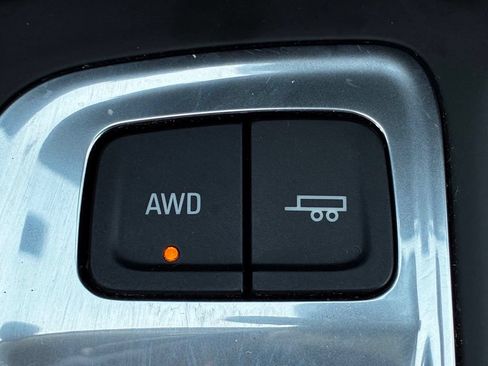Used 2020 Chevrolet Equinox LT AWD/4WD image 27