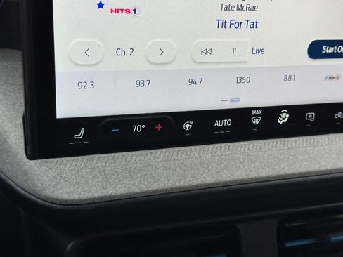 New 2025 Ford Maverick XLT w/ XLT Luxury Package image 22