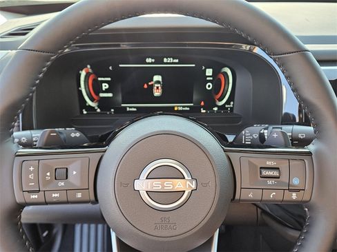 New 2025 Nissan Pathfinder Platinum image 24