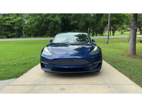 Used 2019 Tesla Model 3 RWD image 4