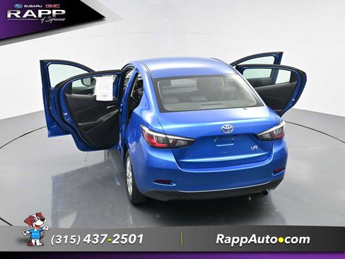 Used 2017 Toyota Yaris iA FWD image 25