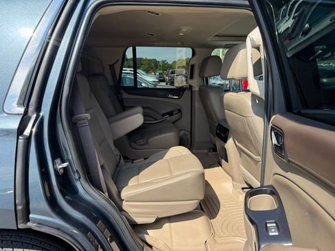 Used 2019 GMC Yukon SLT AWD/4WD image 11