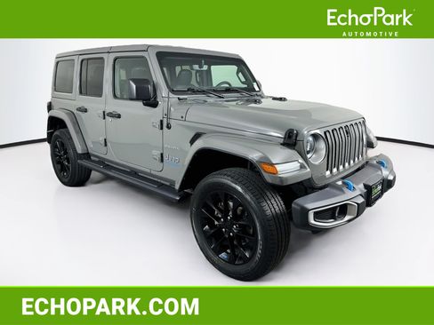 Used 2023 Jeep Wrangler Unlimited Sahara w/ Cold Weather Group AWD/4WD image 1