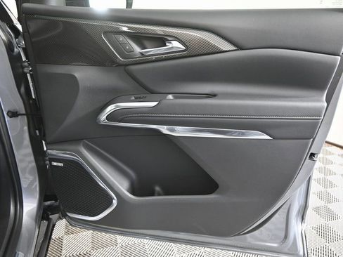 New 2026 Chevrolet Traverse High Country image 12