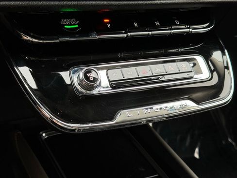 Used 2025 Lincoln Corsair FWD w/ Equipment Group 101A image 31