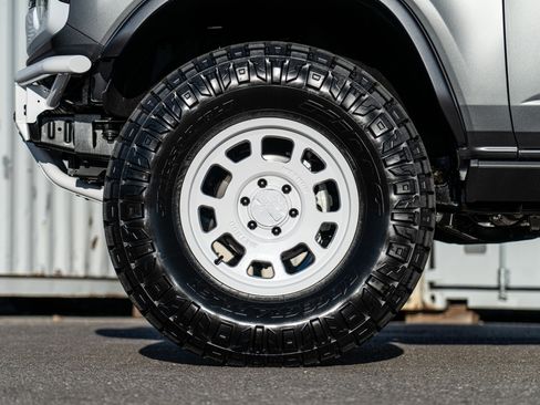New 2025 Ford Bronco Heritage Edition AWD/4WD image 25