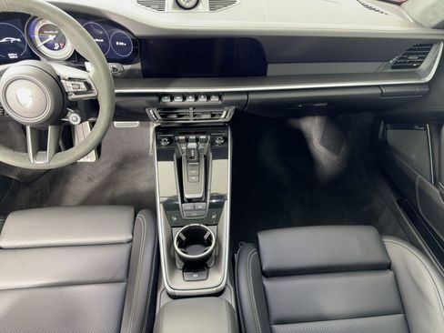 Certified 2025 Porsche 911 Turbo image 28