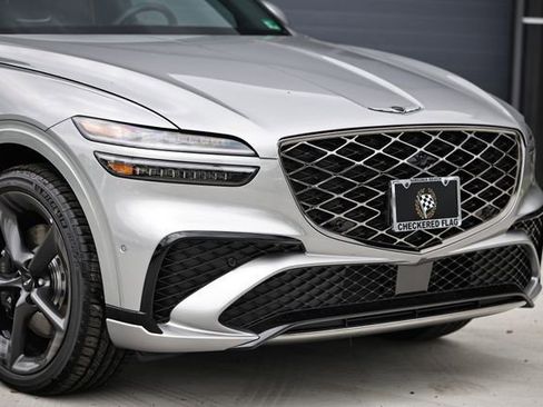 New 2026 Genesis GV70 2.5T Sport Prestige image 2