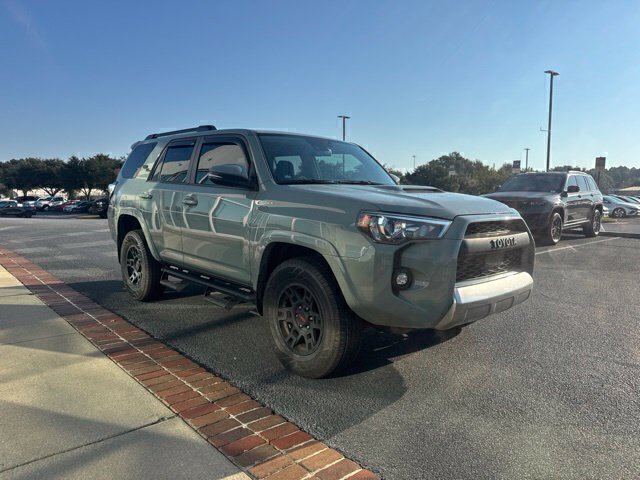 Used 2023 Toyota 4Runner TRD Off-Road Premium w/ Moonroof Package AWD/4WD image 3