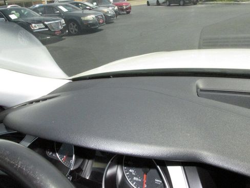 Used 2012 Audi A5 2.0T Premium Plus image 40