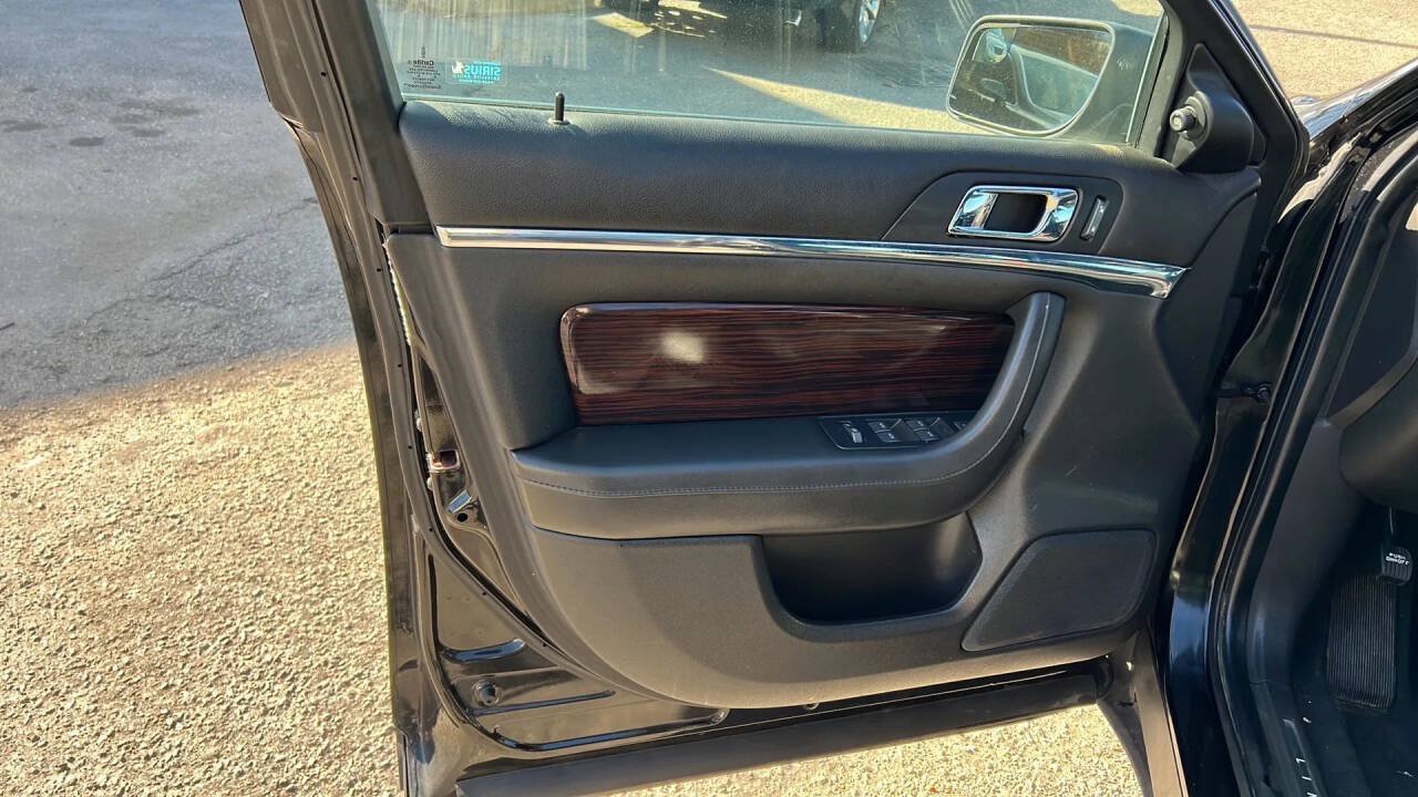 Used 2010 Lincoln MKS AWD image 10