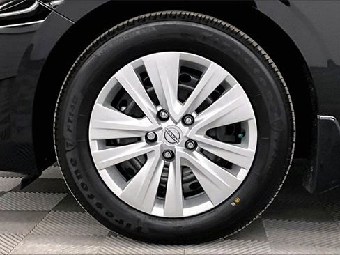 New 2025 Nissan Sentra S image 12