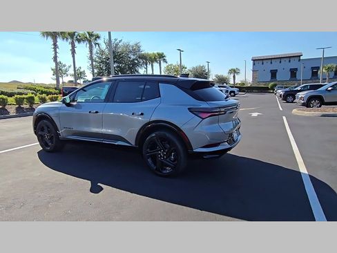 New 2026 Chevrolet Equinox EV RS image 19