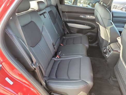 Certified 2023 Genesis GV70 2.5T w/ Sport Prestige Package image 20