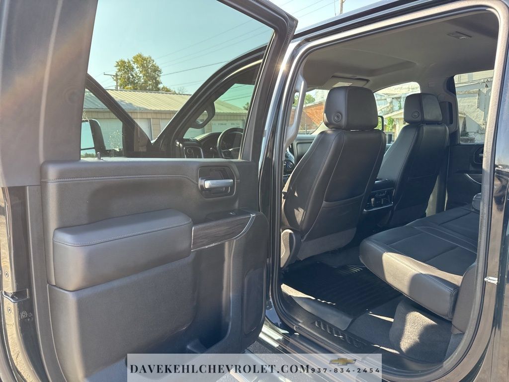 Used 2020 Chevrolet Silverado 2500 LTZ w/ LTZ Convenience Package AWD/4WD image 19