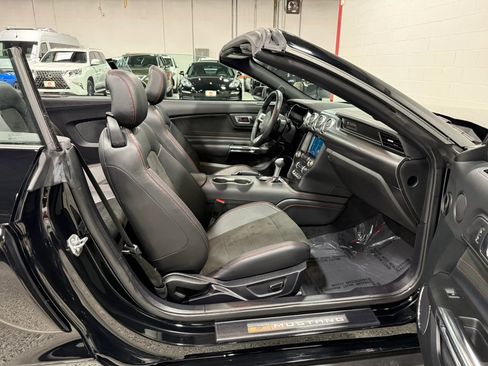 Used 2019 Ford Mustang GT Premium w/ Equipment Group 401A RWD image 48