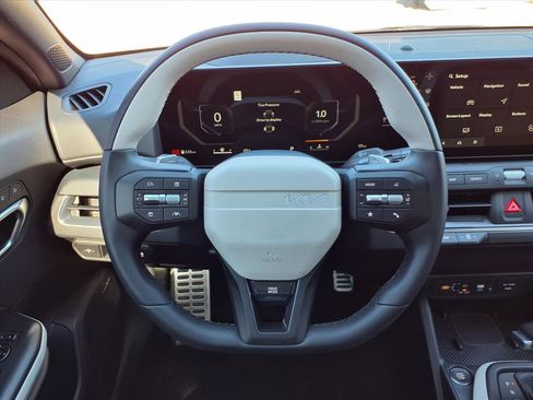 New 2025 Kia K4 GT-Line Turbo image 7