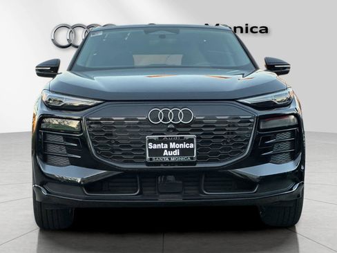 New 2025 Audi Q6 e-tron Premium Plus image 10