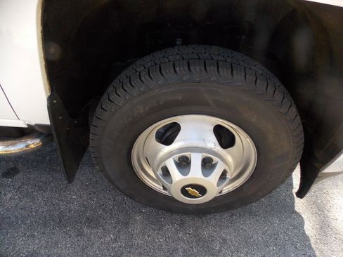 Used 2016 Chevrolet Silverado 3500 W/T w/ WT Convenience Package image 17