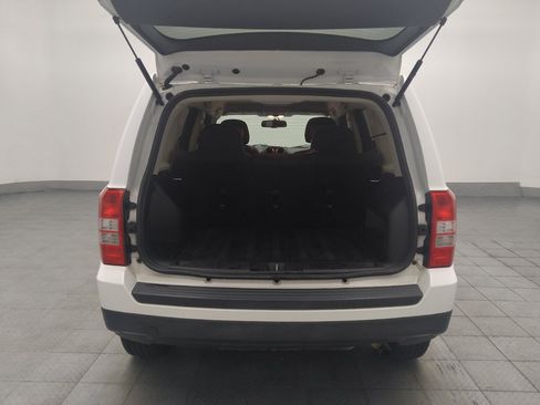 Used 2017 Jeep Patriot Sport FWD image 29