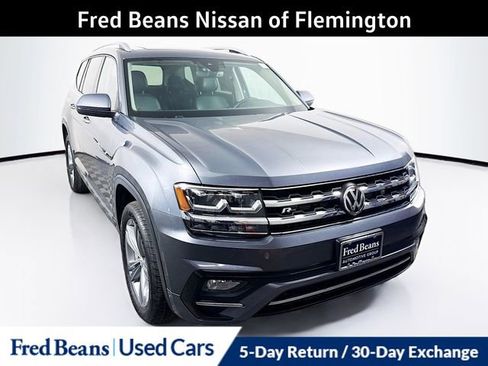 Used 2019 Volkswagen Atlas SE w/ Panoramic Sunroof Package image 1